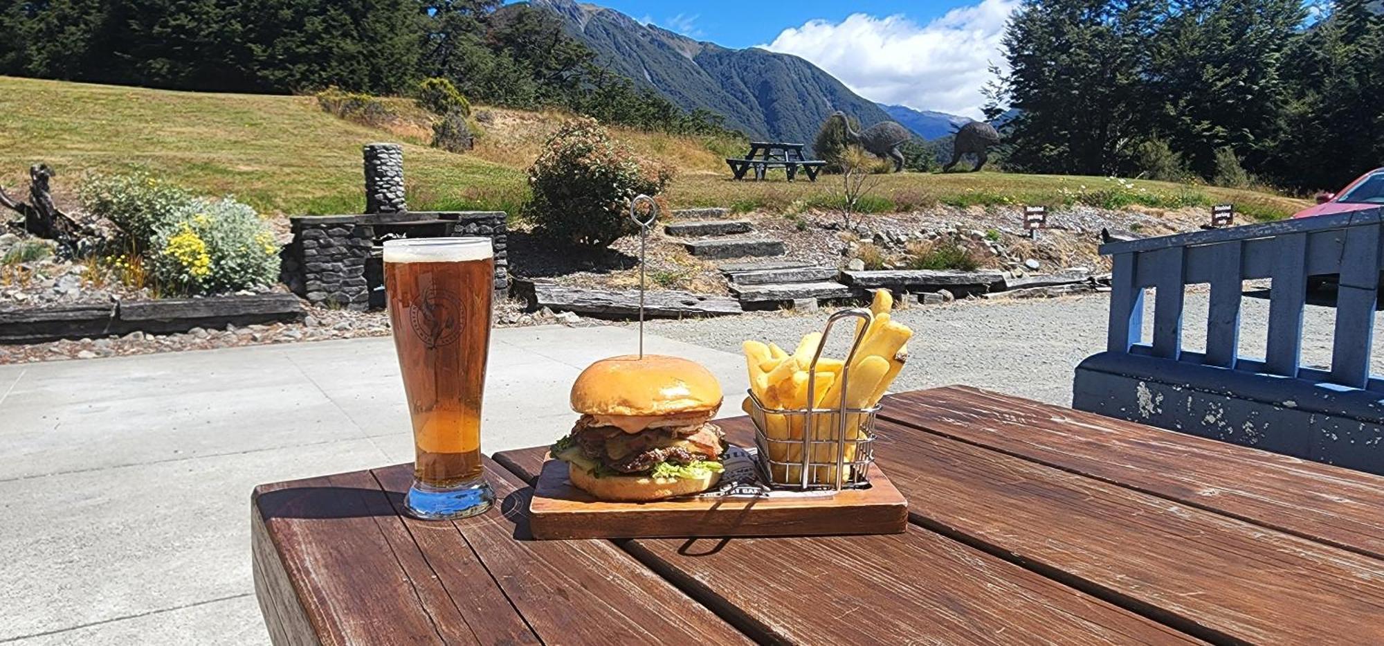 The Bealey Hotel Arthur's Pass Eksteriør bilde